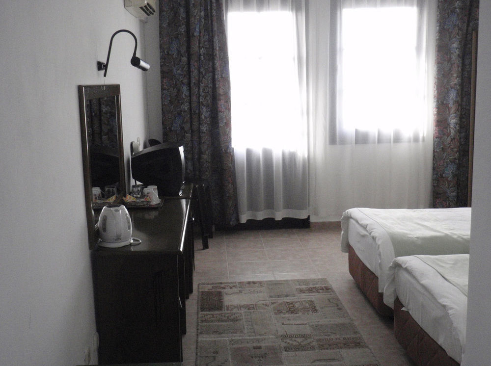 Liman Hotel Kusadasi Bagian luar foto