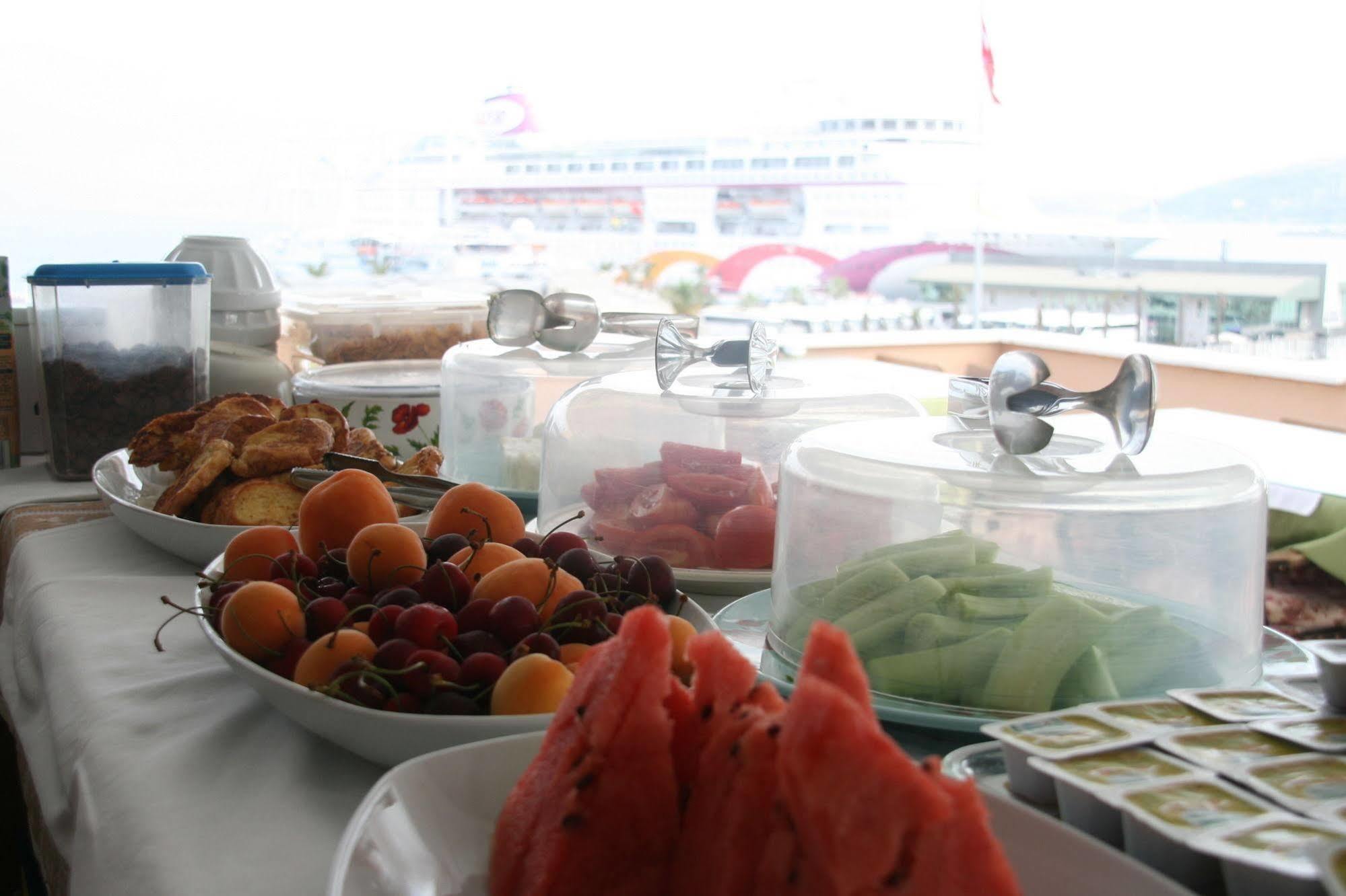 Liman Hotel Kusadasi Bagian luar foto